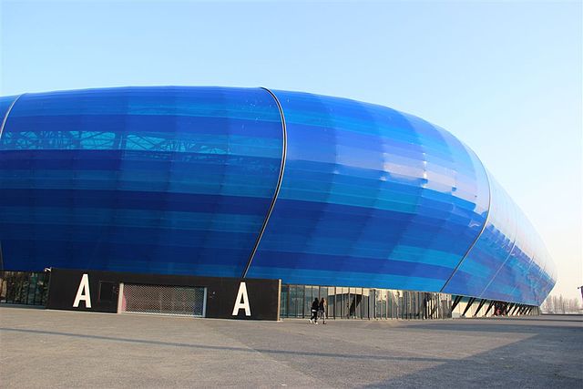 Le stade Océane au Havre, les parties bleues sont composées de Téflon